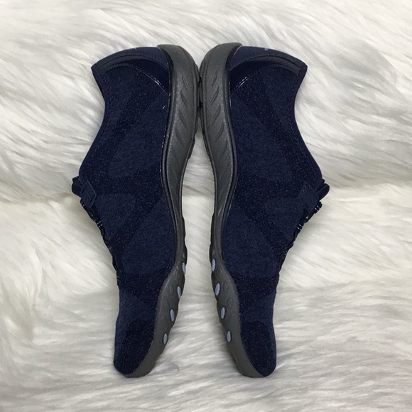 Skechers Women’s Breathe Easy Opportuknitty Slip-On Sneakers, Navy, Size 9.5 - Picture 3 of 8